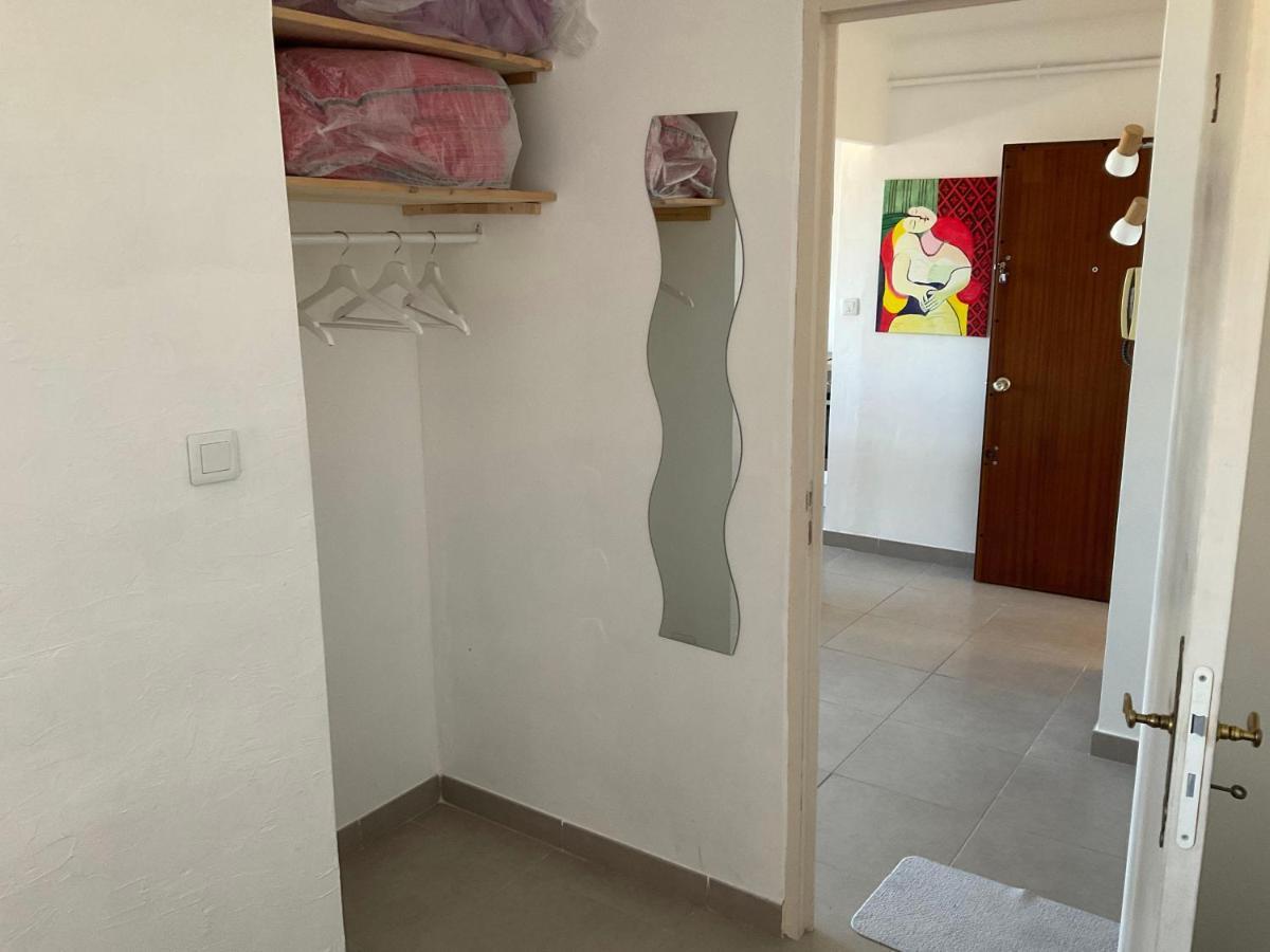 Grands Buffets Hebergement Appartement Narbonne Luaran gambar