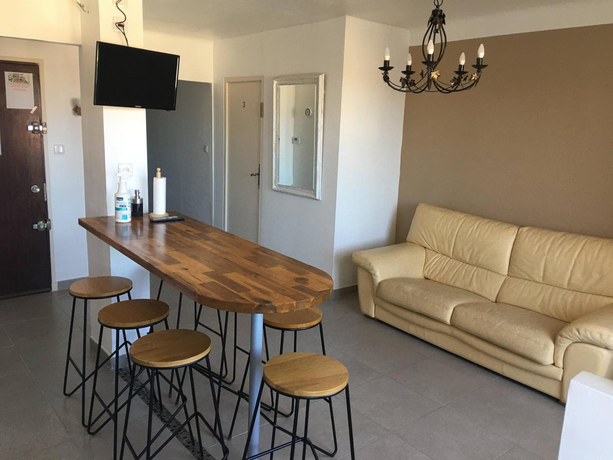 Grands Buffets Hebergement Appartement Narbonne Luaran gambar